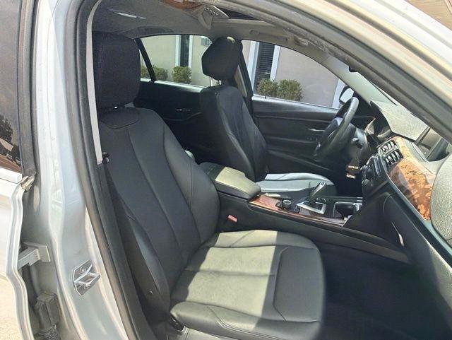 BMW 3 Series 4dr Sdn 328i RWD South Africa 2015