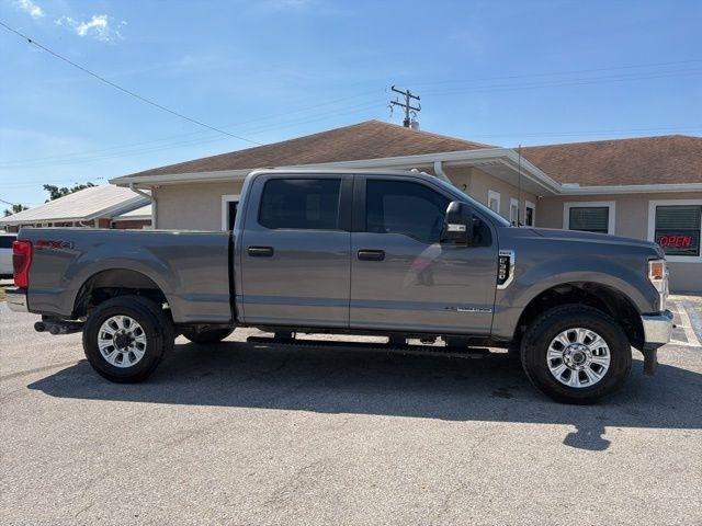 Ford Super Duty F-350 SRW King Ranch 4WD Crew Cab 8' Box 2022