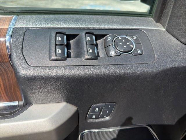 Ford F-150 4WD SuperCrew 145" King Ranch 2016