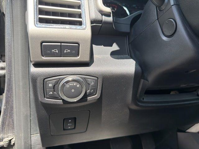 Ford F-150 4WD SuperCrew 145" King Ranch 2016