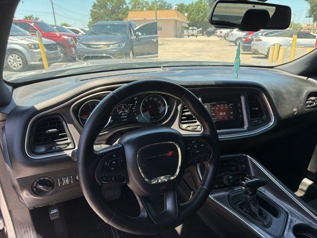 Dodge Challenger SXT Coupe 2017