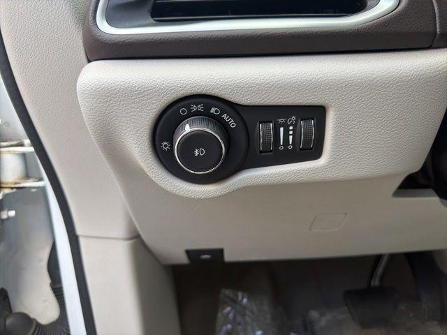 Chrysler Pacifica Touring L FWD 2018