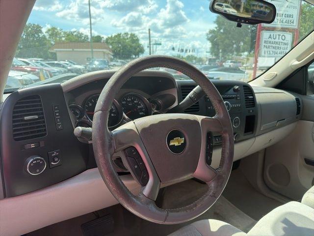 Chevrolet Silverado 1500 2WD Ext Cab 143.5" LT 2012