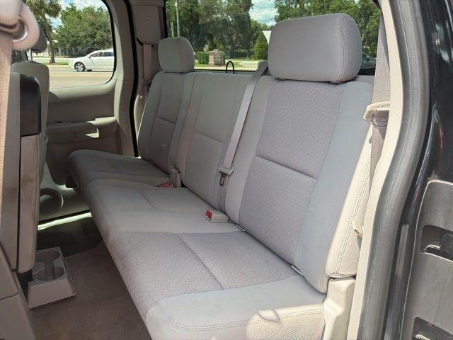 Chevrolet Silverado 1500 2WD Ext Cab 143.5" LT 2012