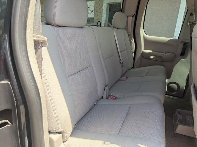 Chevrolet Silverado 1500 2WD Ext Cab 143.5" LT 2012