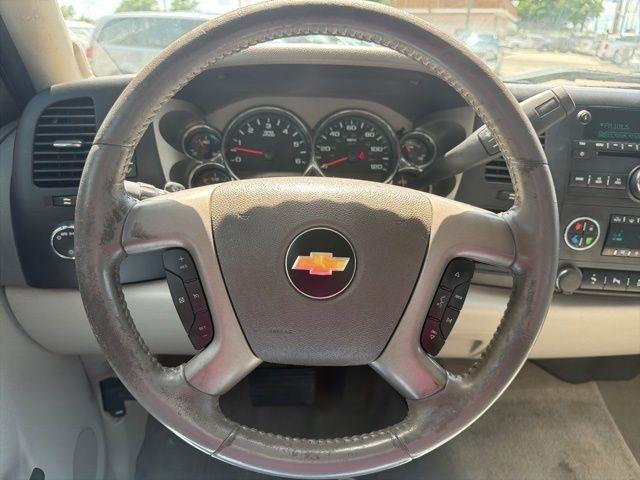 Chevrolet Silverado 1500 2WD Ext Cab 143.5" LT 2012