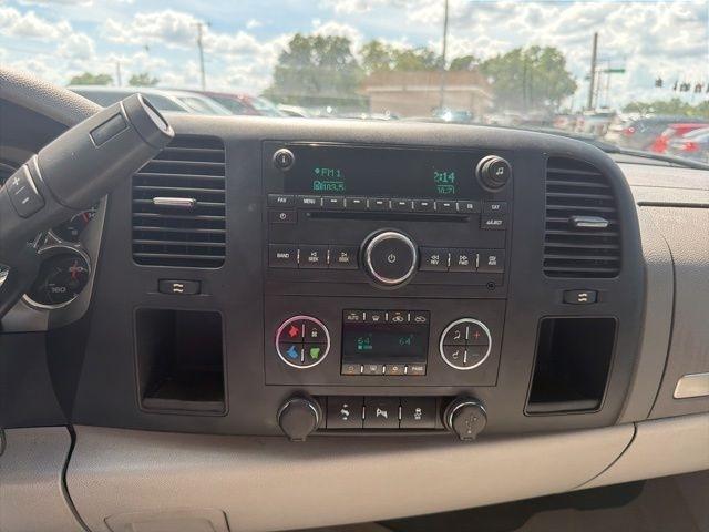 Chevrolet Silverado 1500 2WD Ext Cab 143.5" LT 2012