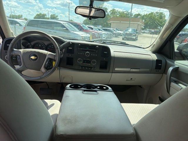 Chevrolet Silverado 1500 2WD Ext Cab 143.5" LT 2012