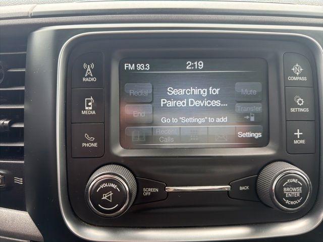 RAM 1500 4WD Quad Cab 140.5" Express 2016
