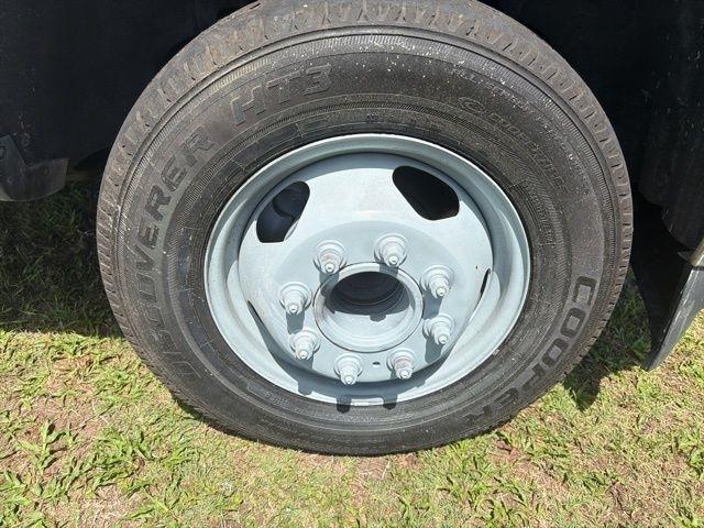 Chevrolet Silverado 3500HD 2WD Crew Cab 171.5" WB, 59.06" CA WT 2017
