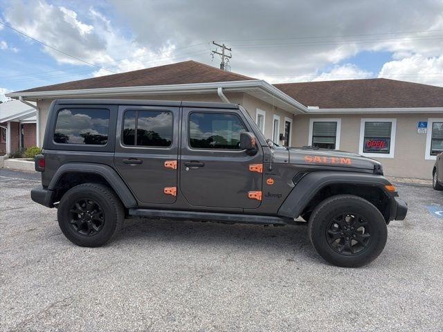 Jeep Wrangler Unlimited Willys 4x4 2020