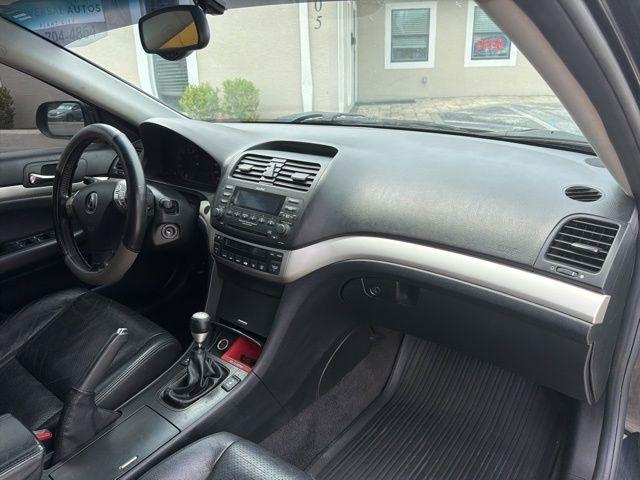 Acura TSX 4dr Sport Sdn Manual 2004