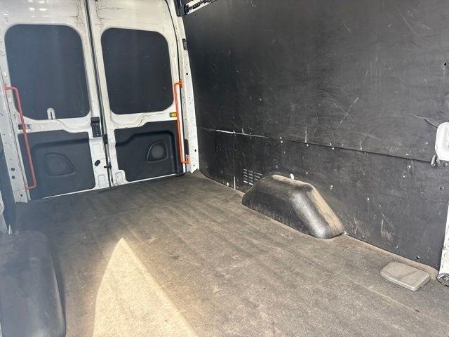 Ford Transit Cargo Van T-250 148" EL Hi Rf 9070 GVWR RWD 2023