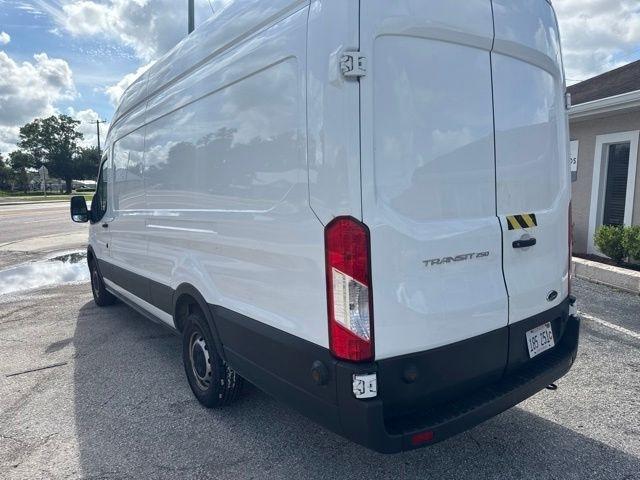 Ford Transit Cargo Van T-250 148" EL Hi Rf 9070 GVWR RWD 2023