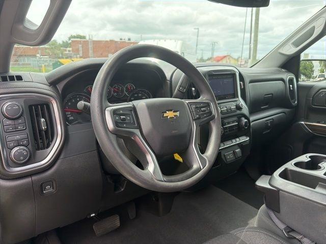 Chevrolet Silverado 1500 4WD Crew Cab 147" LT 2020