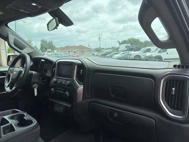 Chevrolet Silverado 1500 4WD Crew Cab 147" LT 2020