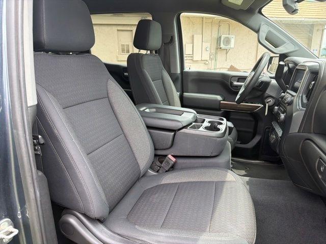 Chevrolet Silverado 1500 4WD Crew Cab 147" LT 2020
