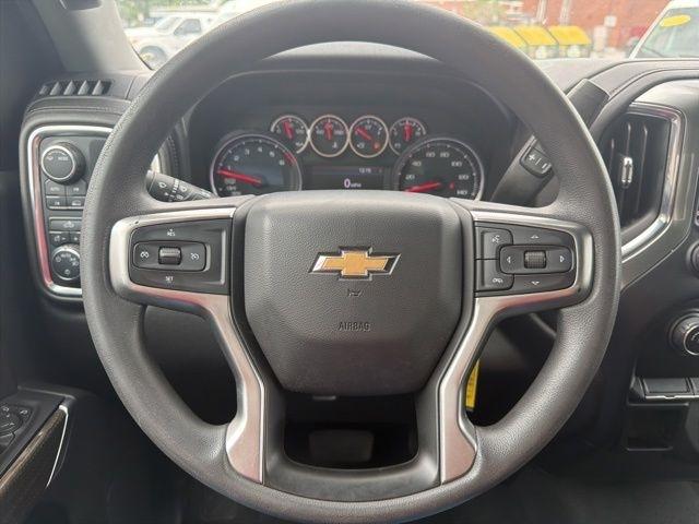 Chevrolet Silverado 1500 4WD Crew Cab 147" LT 2020
