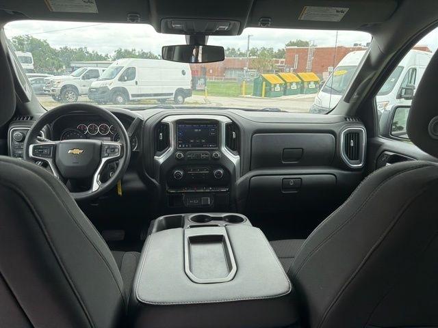 Chevrolet Silverado 1500 4WD Crew Cab 147" LT 2020