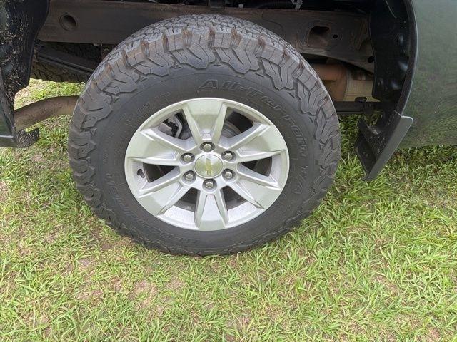 Chevrolet Silverado 1500 4WD Crew Cab 147" LT 2020