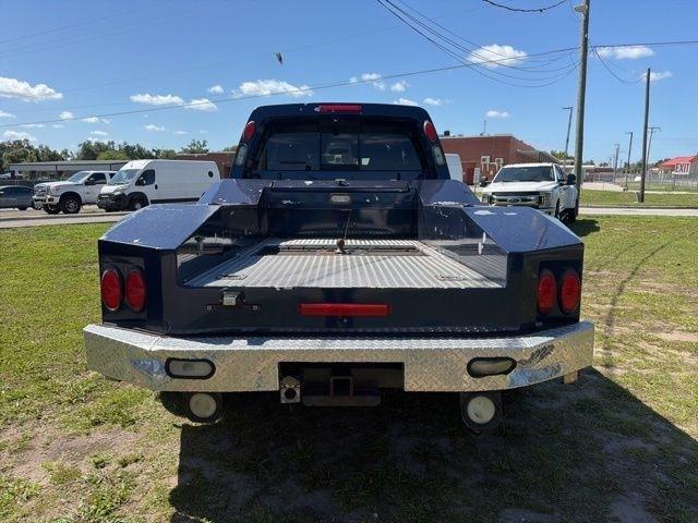 Ford Super Duty F-550 DRW 4WD Crew Cab 176" WB 60" CA Lariat 2008