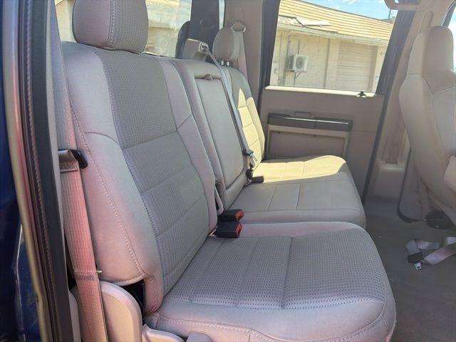 Ford Super Duty F-550 DRW 4WD Crew Cab 176" WB 60" CA Lariat 2008