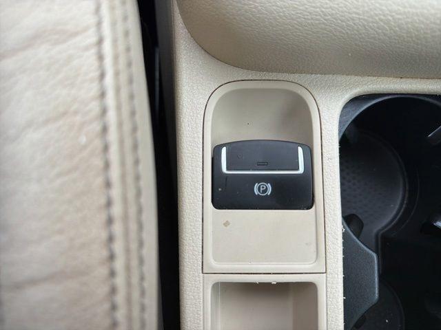 Volkswagen Tiguan 2WD 4dr Auto R-Line 2016