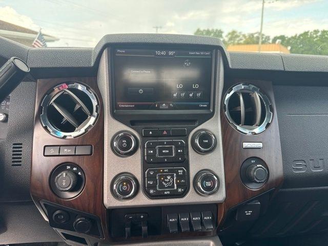Ford Super Duty F-250 SRW 4WD Crew Cab 172" Platinum 2015