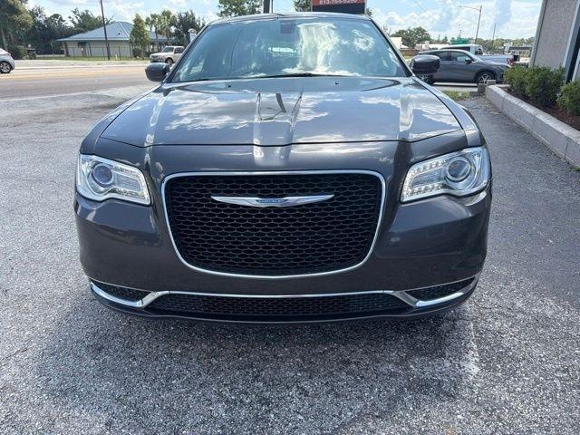 Chrysler 300 Limited RWD 2017