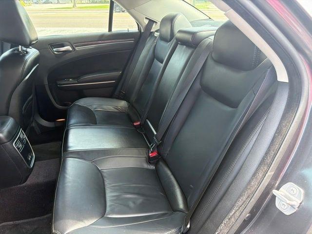Chrysler 300 Limited RWD 2017