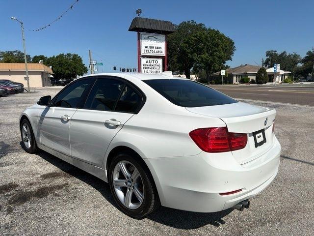 BMW 3 Series 4dr Sdn 328i RWD 2014