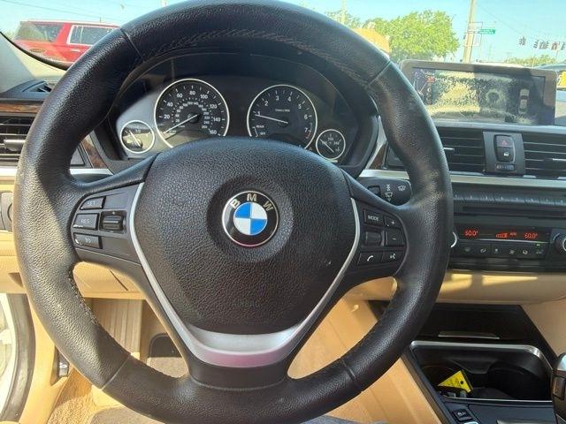 BMW 3 Series 4dr Sdn 328i RWD 2014