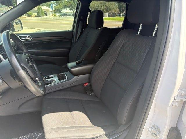 Jeep Grand Cherokee Laredo 4x2 *Ltd Avail* 2018