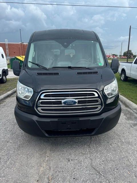 Ford Transit Wagon T-350 148" Med Roof XLT Sliding RH Dr 2015