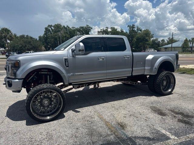 2022 Ford Super Duty F-450 DRW XL 4WD Crew Cab 8' Box