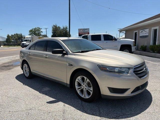 Ford Taurus SE FWD 2018