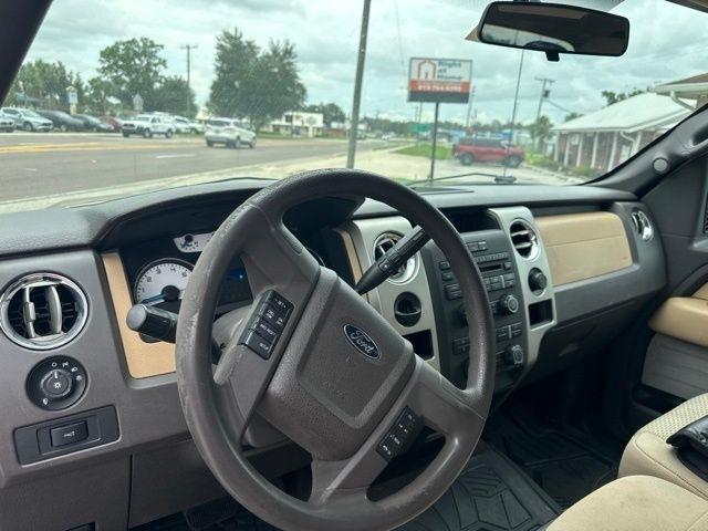 Ford F-150 2WD SuperCrew 145" Platinum 2014