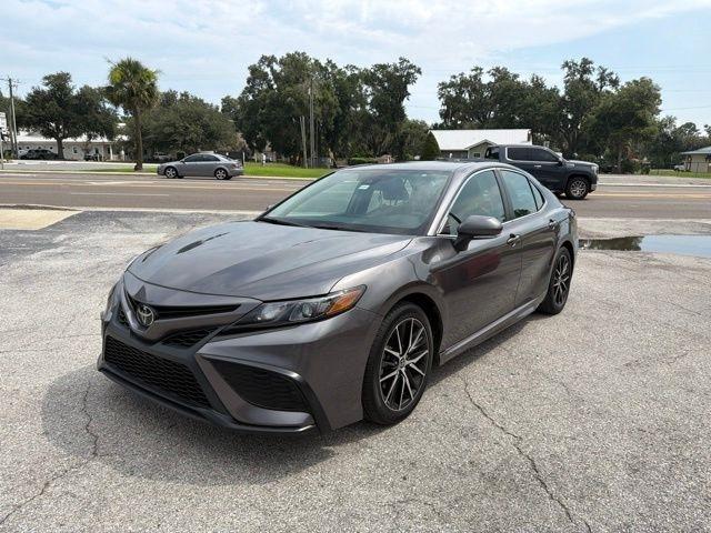 2023 Toyota Camry SE Auto (Natl)