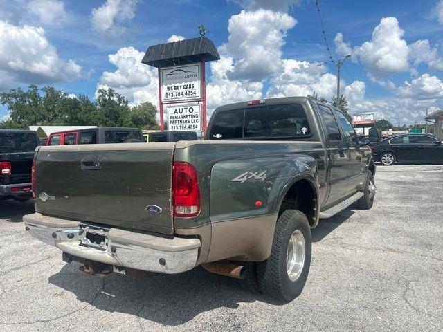 Ford Super Duty F-350 DRW Crew Cab 172" King Ranch 4WD 2004