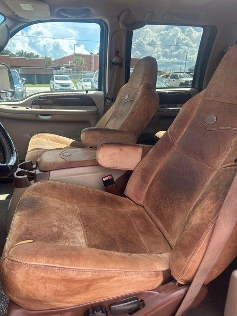 Ford Super Duty F-350 DRW Crew Cab 172" King Ranch 4WD 2004