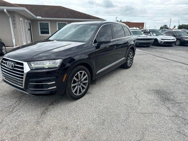 Audi Q7 SE Premium Plus 55 TFSI quattro 2019