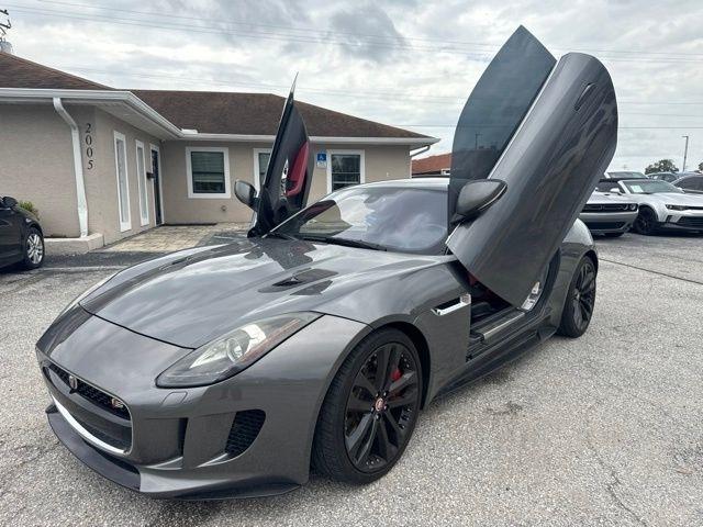 Jaguar F-Type 2dr Cpe Auto S AWD 2017