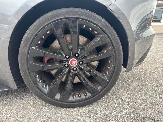 Jaguar F-Type 2dr Cpe Auto S AWD 2017