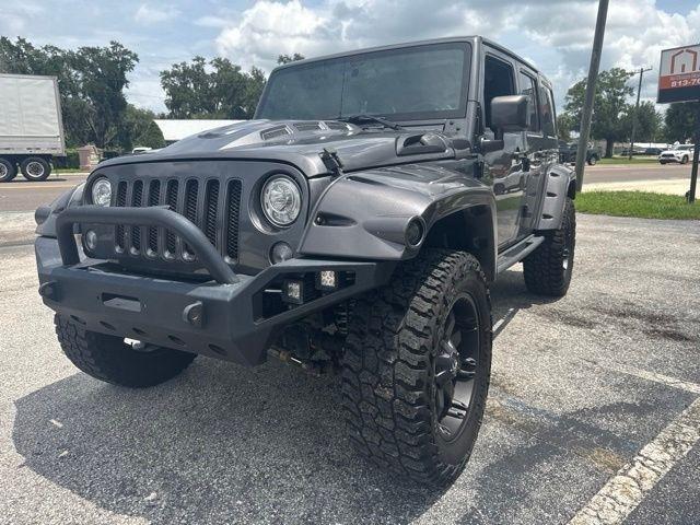 2017 Jeep Wrangler Unlimited Sahara 4x4