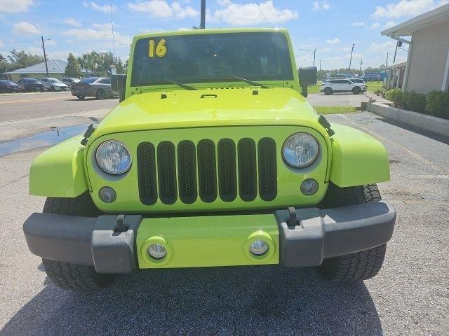 Jeep Wrangler Unlimited 4WD 4dr Sahara 2016