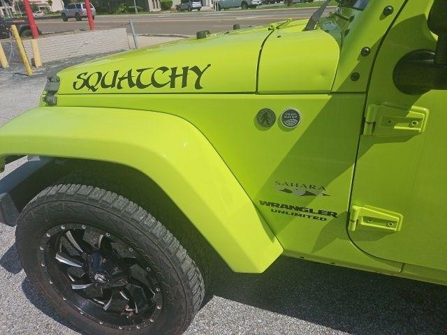 Jeep Wrangler Unlimited 4WD 4dr Sahara 2016