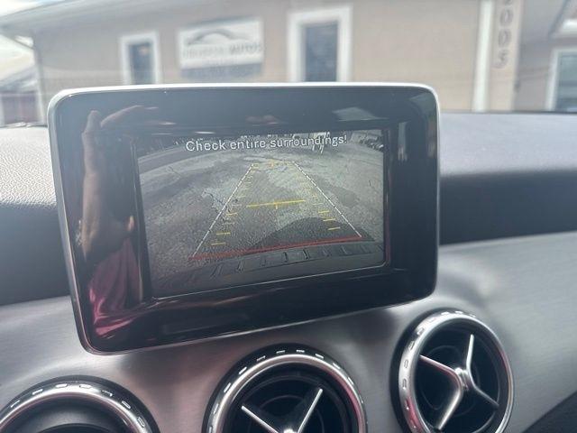 Mercedes-Benz GLA-Class FWD 4dr GLA 250 2015