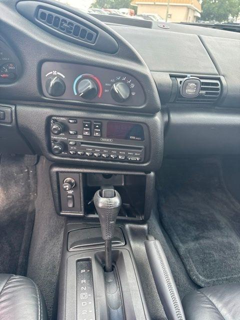 Chevrolet Camaro 2dr Cpe 1996