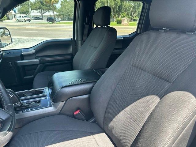 Ford F-150 2WD SuperCrew 157" Lariat 2016