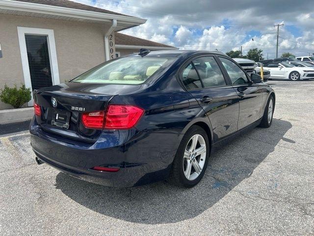 BMW 3 Series 4dr Sdn 328i RWD South Africa 2015